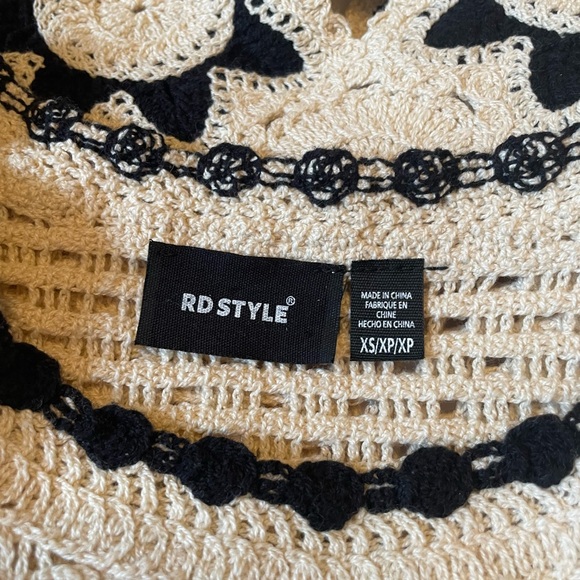 RD Style Cotton Blend Open Stitch Crochet Floral Sweater Cream Black Size XS - Picture 8 of 12